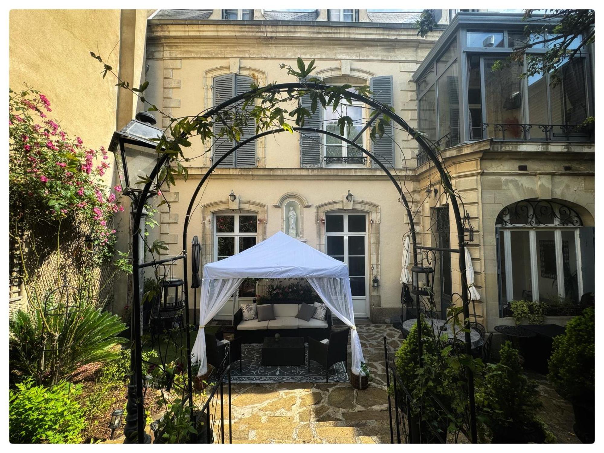 Duplex Au 2Eme Et De Notre Maison -Acces Au Jardin-Smart Tv-Streaming-Wifi Le Mans Luaran gambar